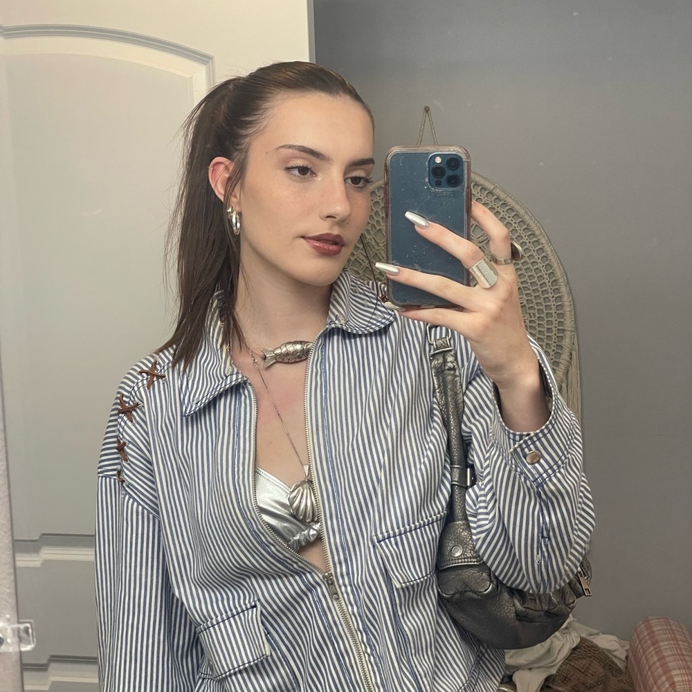 Meet your Posher, Emily